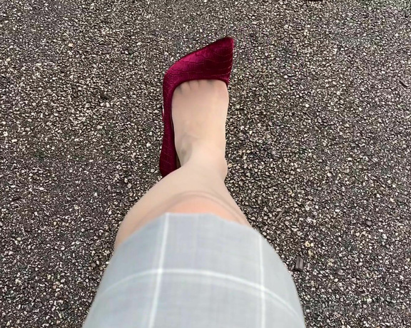 HerGoodTimeInHeels aka Hergoodtimeinheels OnlyFans Video 372