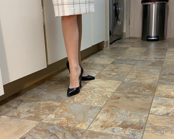 HerGoodTimeInHeels aka Hergoodtimeinheels OnlyFans - 0hnn44223hv2ud71ovojt