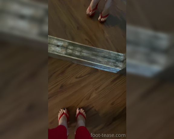 Janet Mason aka Janetmasonfeet OnlyFans - What are your thoughts on tight jeans with heels