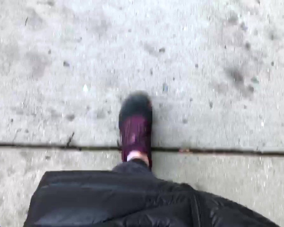 Janet Mason aka Janetmasonfeet OnlyFans - POV Workout Shoes, Walking to the Gym