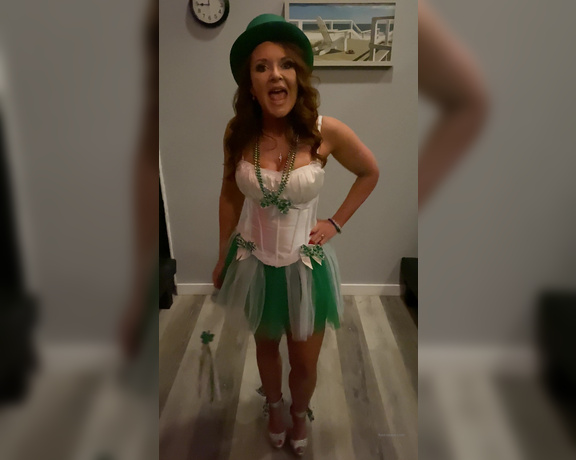 Janet Mason aka Janetmasonfeet OnlyFans - At a private St Patty’s Day party with hubby wearing my sexy leprechaun” outfit How do you like