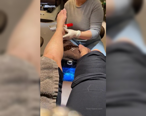 Janet Mason aka Janetmasonfeet OnlyFans - Video of my salon pedicure todayhighlights of the process from start to finish, with wiggling,