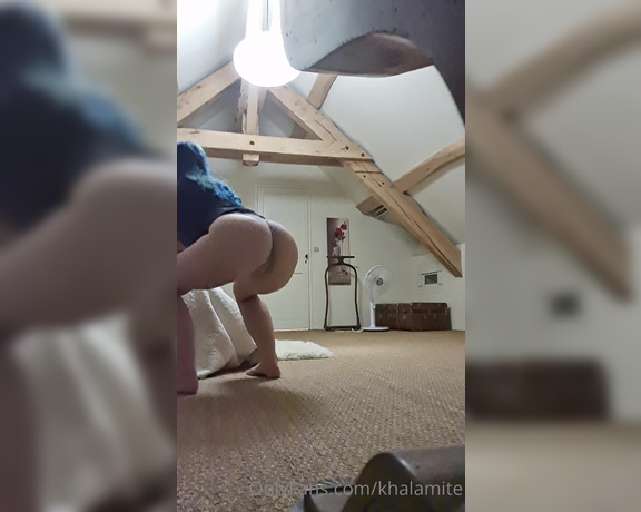 Khalamité aka Khalamite OnlyFans - POV Tu tes cach dans ma chambre pour me regarder faire des squats