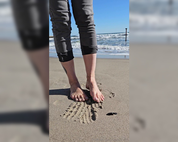 Olga Infinity aka Olganovem OnlyFans - My feet on the beach of the October Black Sea