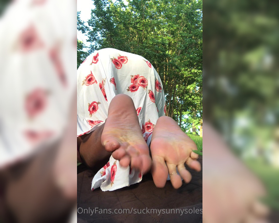 Sunny aka Suckmysunnysoles OnlyFans - Picnic day