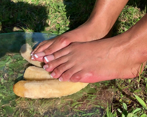 Sunny aka Suckmysunnysoles OnlyFans - Making a mess as usual 1