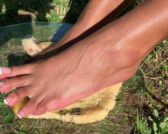 Sunny aka Suckmysunnysoles OnlyFans - Making a mess as usual 1