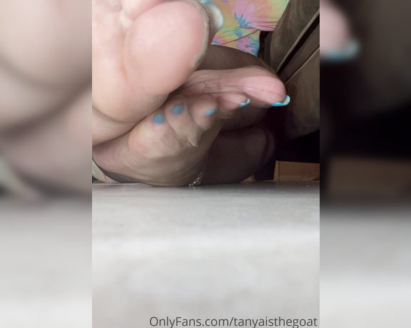 Toestandardsthegoat aka Tanyaisthegoat OnlyFans Video 588