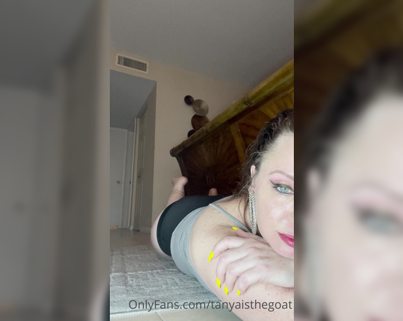 Toestandardsthegoat aka Tanyaisthegoat OnlyFans Video 245