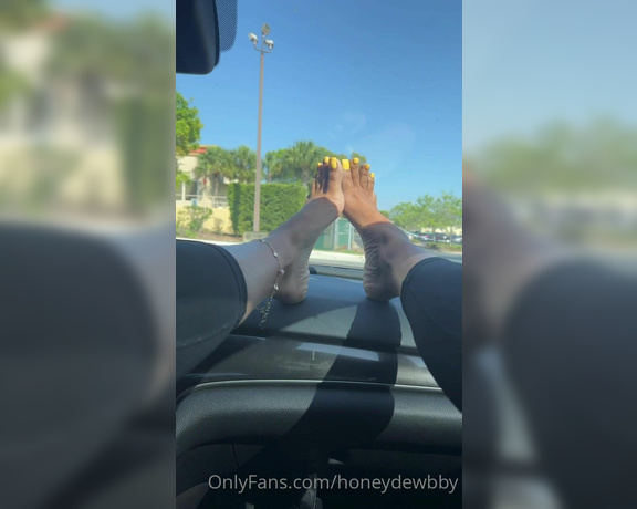 Domme Honey aka Honeydewbby OnlyFans Video 77