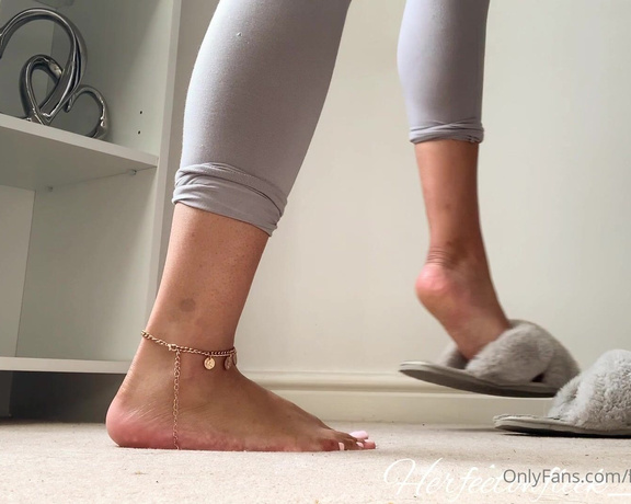 Fleek Feet aka Herfeetonfleek_ OnlyFans - One of my favourite videos