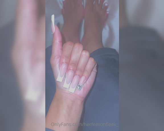 Fleek Feet aka Herfeetonfleek_ OnlyFans - New manicure and pedicure