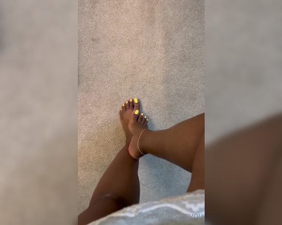 Sassy Toes aka Sassytoesforyou Onlyfans - Anyone in the mood for a tasty snack