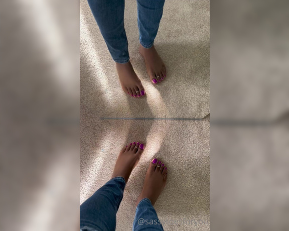 Sassy Toes aka Sassytoesforyou Onlyfans - Have you ever worshiped a womans feet 13