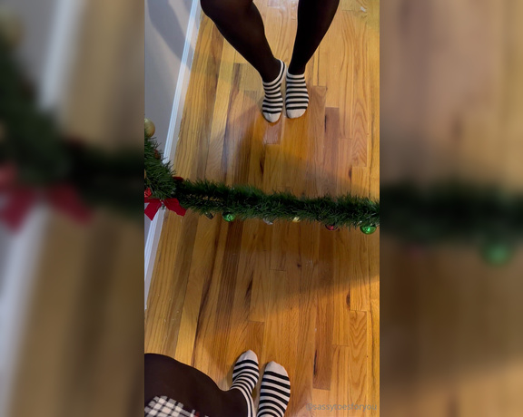 Sassy Toes aka Sassytoesforyou Onlyfans - This was right after I got home from last night I was wearing those socks and stockings for 12 hour