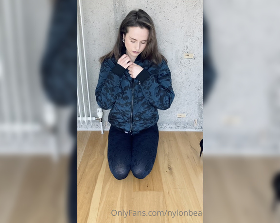 Nylonbea - Onlyfans Video 91