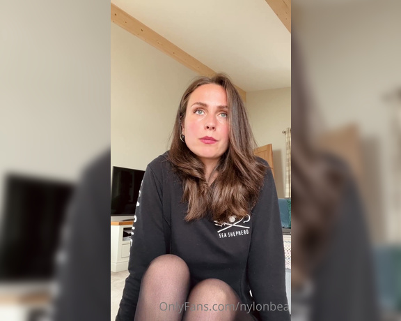 Nylonbea - Onlyfans Video 0