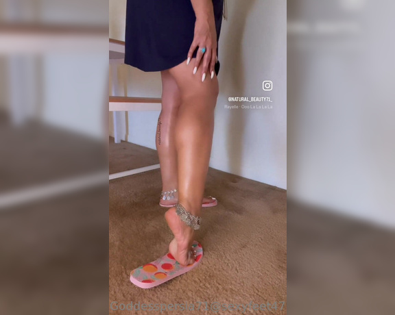 Goddesspersia71 aka Sexyfeet47 Onlyfans - Love mixing music with my clips it’s so sexy and sensual at the same time! 1