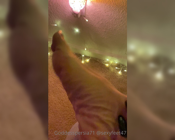 Goddesspersia71 aka Sexyfeet47 Onlyfans - Morning Feet Lover’s 2