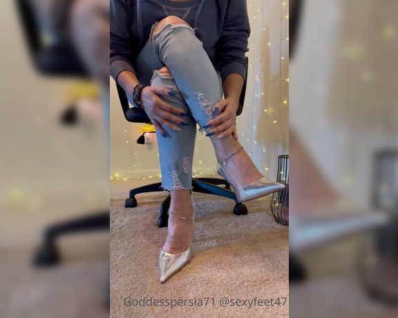 Goddesspersia71 aka Sexyfeet47 Onlyfans - Good Morning! I realized it’s been while I haven’t talked about your little