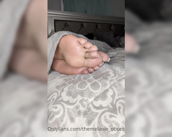 Kelly aka Themelanin_obsession OnlyFans - How I look sleeping sockless