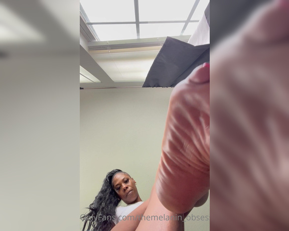 Kelly aka Themelanin_obsession OnlyFans Video 417