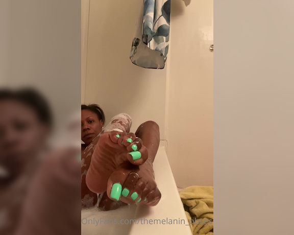 Kelly aka Themelanin_obsession OnlyFans Video 427