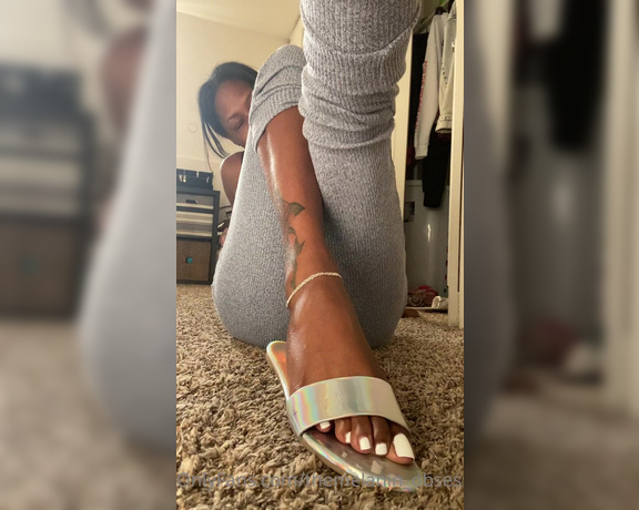 Kelly aka Themelanin_obsession OnlyFans Video 923