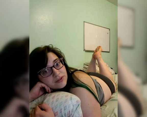 ShortLivedTyranny aka Shortlivedtyranny OnlyFans - Stream started at 12052020 0305 am Its been a whiiiile come roll around in my bed with