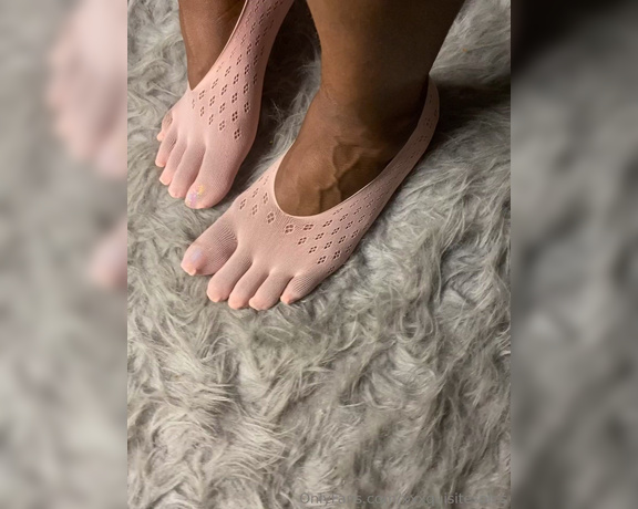 Souls4soles1 aka Xxxquisitesoles OnlyFans Video 848