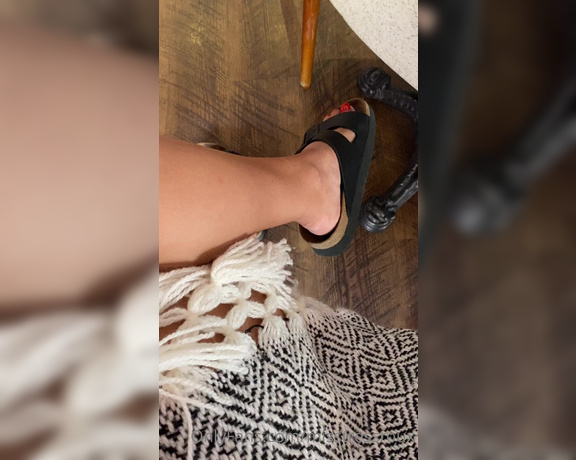 GingerAlesFeet aka Misstressroux OnlyFans - I was dangling my sandal in a coffee shop when the waiter dropped his jaws priceless reaction