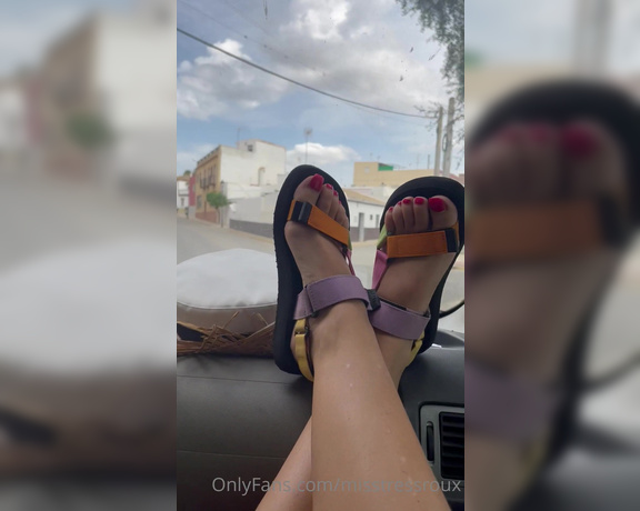 GingerAlesFeet aka Misstressroux OnlyFans - Feeling like a happy little girl with these sandals wearing them really changes my mood