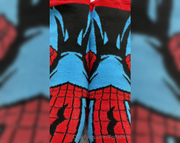 Pink Foxx aka Foxxpink OnlyFans - In honor of Spider Man No Way Home & being Feet Friday, enjoy my new socks & removal 13