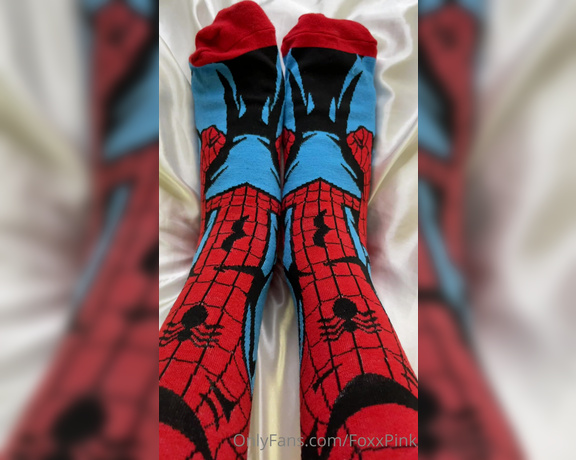 Pink Foxx aka Foxxpink OnlyFans - In honor of Spider Man No Way Home & being Feet Friday, enjoy my new socks & removal 13