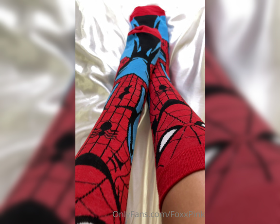 Pink Foxx aka Foxxpink OnlyFans - In honor of Spider Man No Way Home & being Feet Friday, enjoy my new socks & removal 13