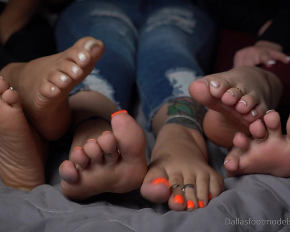 DallasFootModels aka Dallasfootmodelsent OnlyFans - @yourfeetsweetie x @ecchisachi and pinky