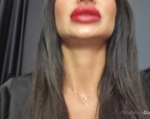 Goddess Ambra aka Goddessambra OnlyFans - FREE VIDEO #lipstick #LipsFetish #RedLipstick #spit #smoking #humiliation