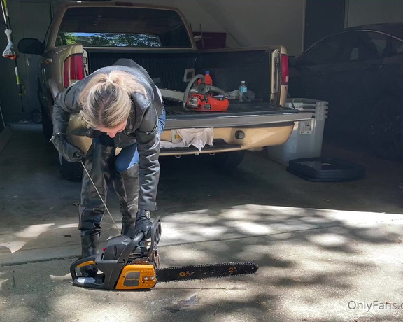 Kody Evans aka Kodyevans OnlyFans - Some chainsaw funwanna try to cross