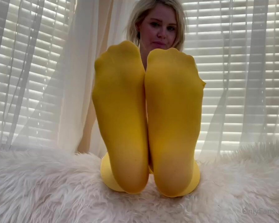 Kody Evans aka Kodyevans OnlyFans - Lemon avenger is here to make you worship her feet then gives you a pov blow job #feet #pov