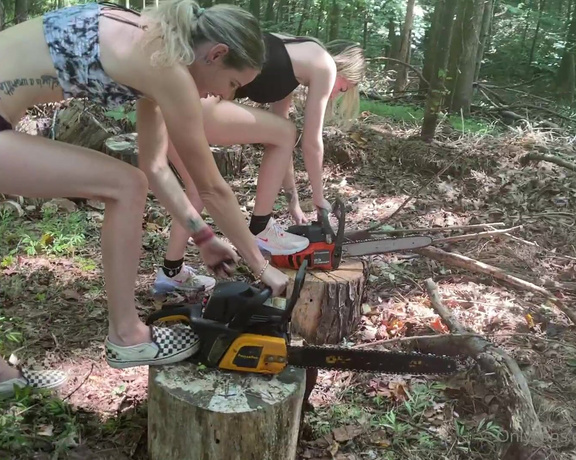 Kody Evans aka Kodyevans OnlyFans - Some chainsaw fun with onlyfanscomlondonevans