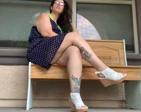 Lexi - Toe Rings and Tattoos aka Toeringsandtats OnlyFans - (213918686) Imagine this You’ve had a rough week and you just wanna clear your head, so you decide to go tak