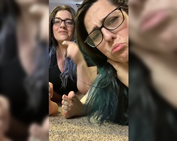 Lexi - Toe Rings and Tattoos aka Toeringsandtats OnlyFans - (31779414) So strange we went live on here for a couple mins but it didn’t save for some reason so I’m