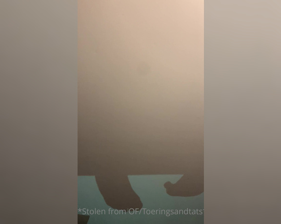 Lexi - Toe Rings and Tattoos aka Toeringsandtats OnlyFans - (48221306) How cute is this I loved watching my foot shadows on the ceiling while I was being tickled lol