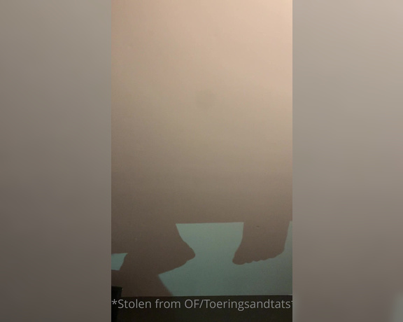 Lexi - Toe Rings and Tattoos aka Toeringsandtats OnlyFans - (48221306) How cute is this I loved watching my foot shadows on the ceiling while I was being tickled lol