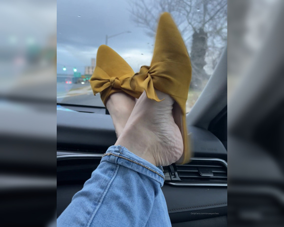 SnowyArches aka Snowyarches OnlyFans - Meaty heels and Mules 11