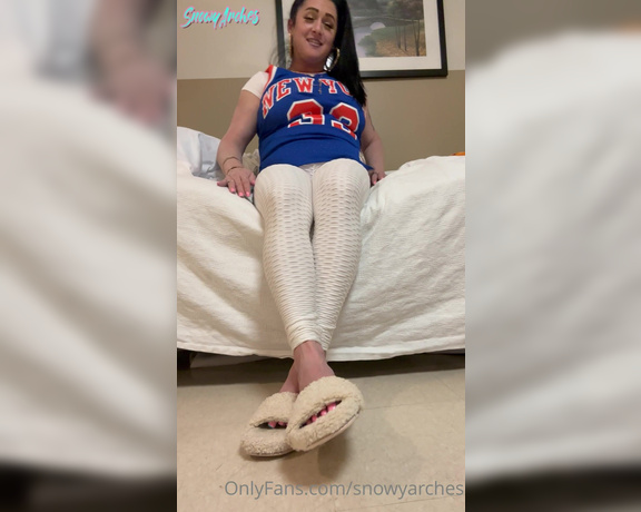 SnowyArches aka Snowyarches OnlyFans - Do you like smelly slippers You know you want to smell my stinky slippers and cum on them I had