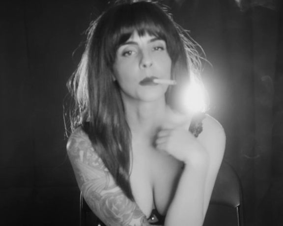 ManyVids - Dani Lynn - Smoking in Black Lingerie