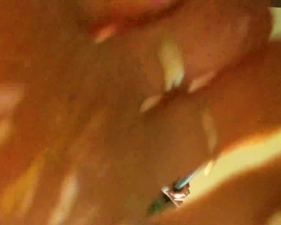 LTLGiantessClips - Freckled Feet in Coffee Shop Shrink - Unaware Giantess SFX