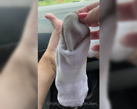Caroline aka Feetsiecakes_ OnlyFans - Sweaty, dirty sock removal from a hardcore hike this weekend My feet were so damp and stinky after