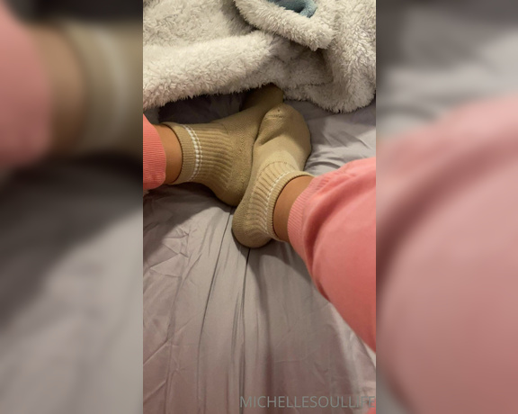 Michelle aka Michellesoullife OnlyFans - Do you like socks removal